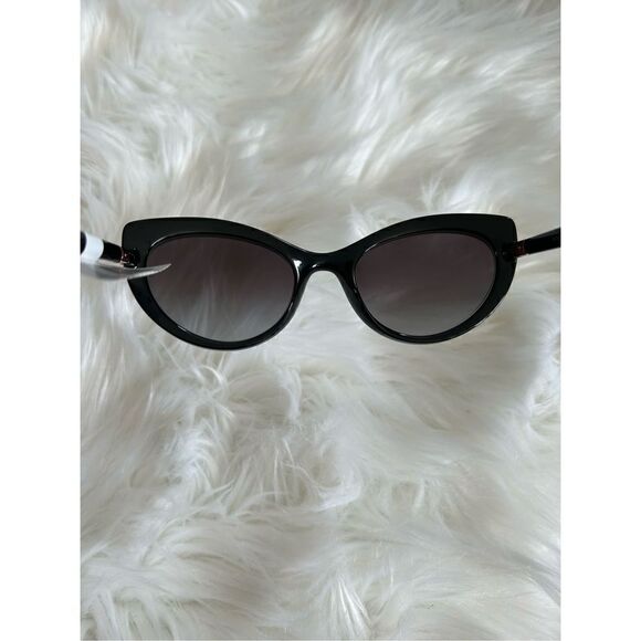 Dolce and Gabbana sunglasses DG624 53–21 black - Picture 4 of 6